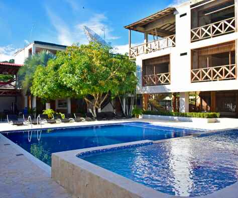 Hotel Bahía Pinorroa