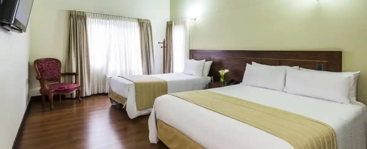 Habitación familiar hotel Portales del Campestre