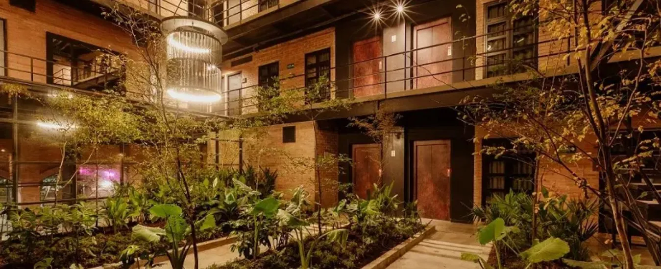 The Art Hotel Medellín rooftop y ambiente boutique en El Poblado