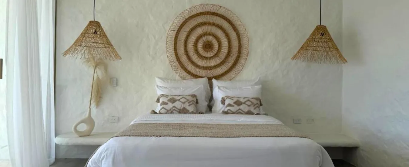 Habitación Deluxe con balcón y vista al lago en Mylos Hotel Boutique