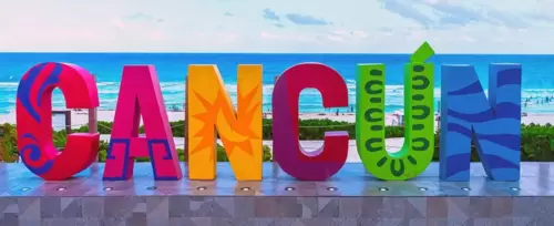 Planes a Cancún <br>desde Medellín