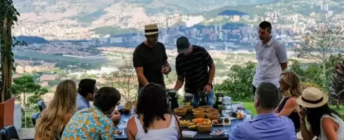 Imagen de Coffee Tour en la Capilla del Rosario
