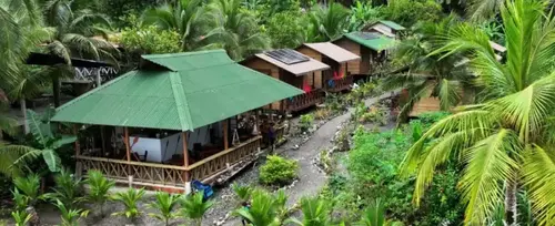 Plan con tiquete aéreo hotel Bonito Amenecer Nuquí - 2026