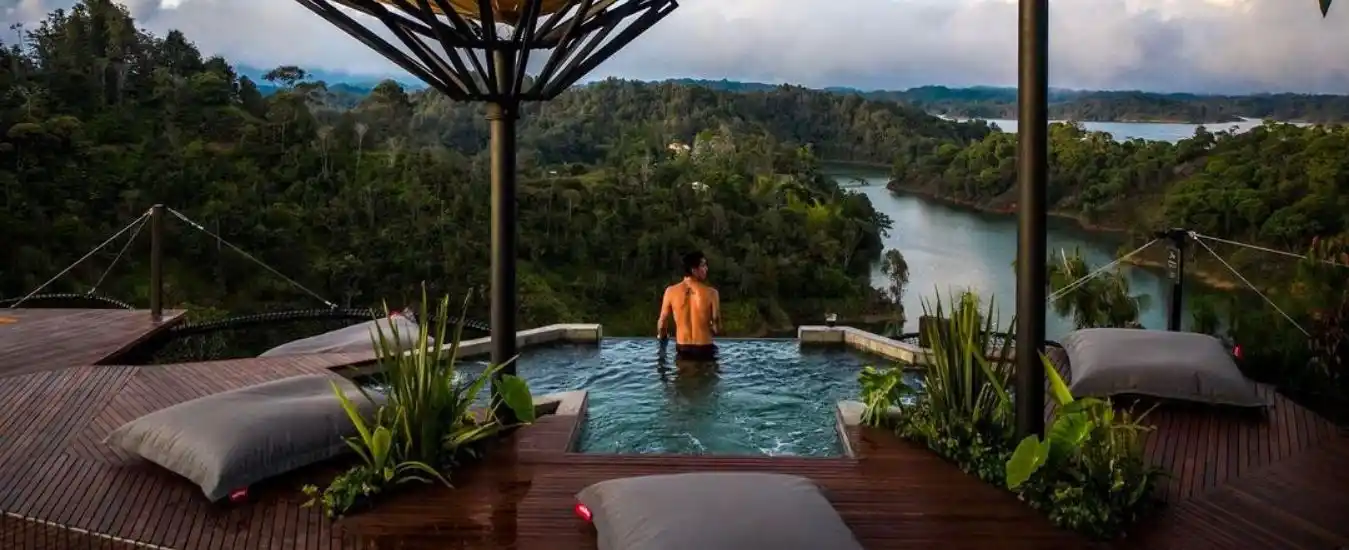 Da en Bosko Guatape