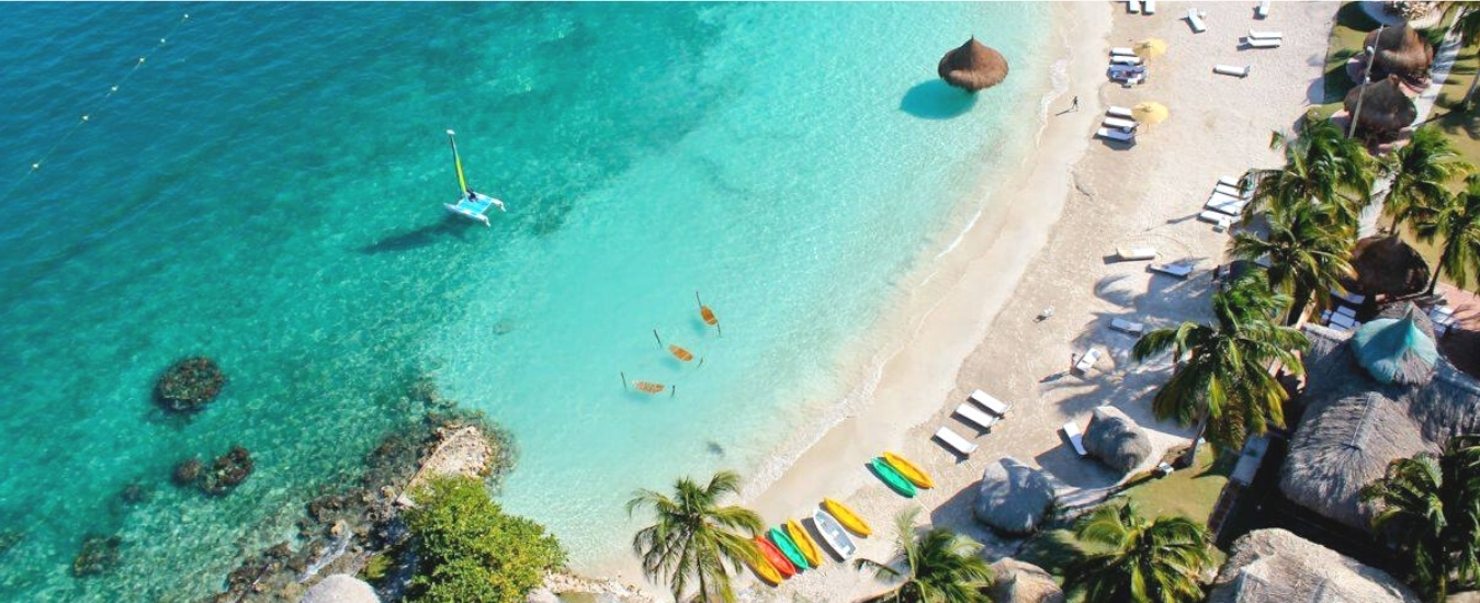 Hotel Punta Faro Isla Mcura